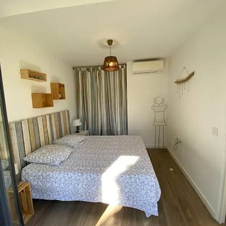 Apparement Moderne Avec Jardin Et Jacuzzi 아파트 Fréjus